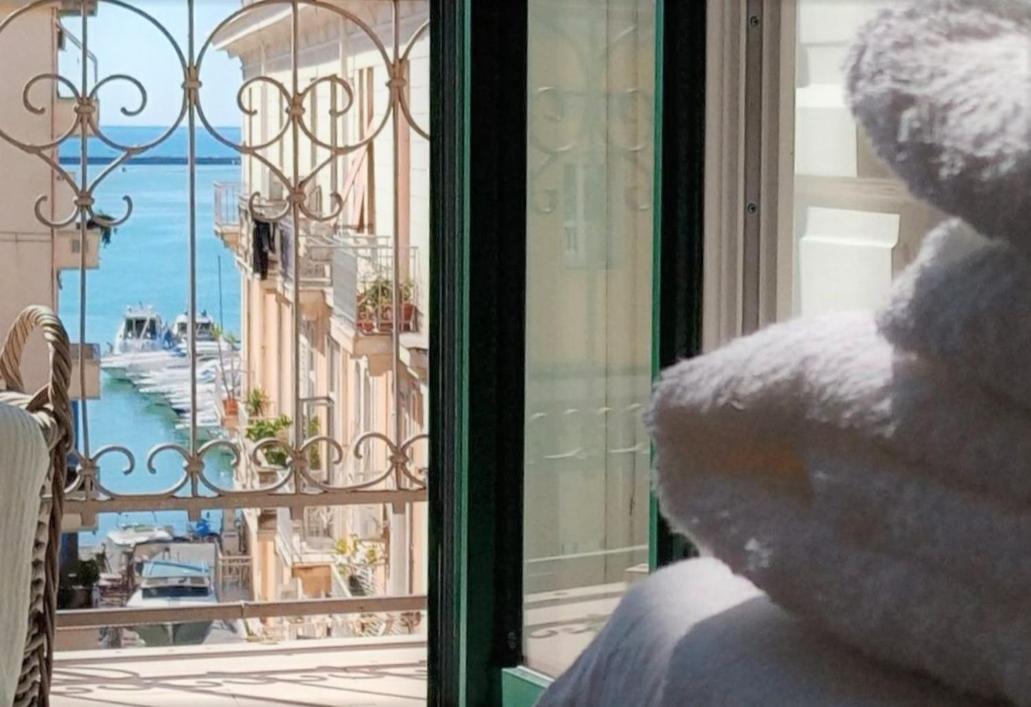 Acquablu Charme Suites - B&B 萨莱诺 外观 照片
