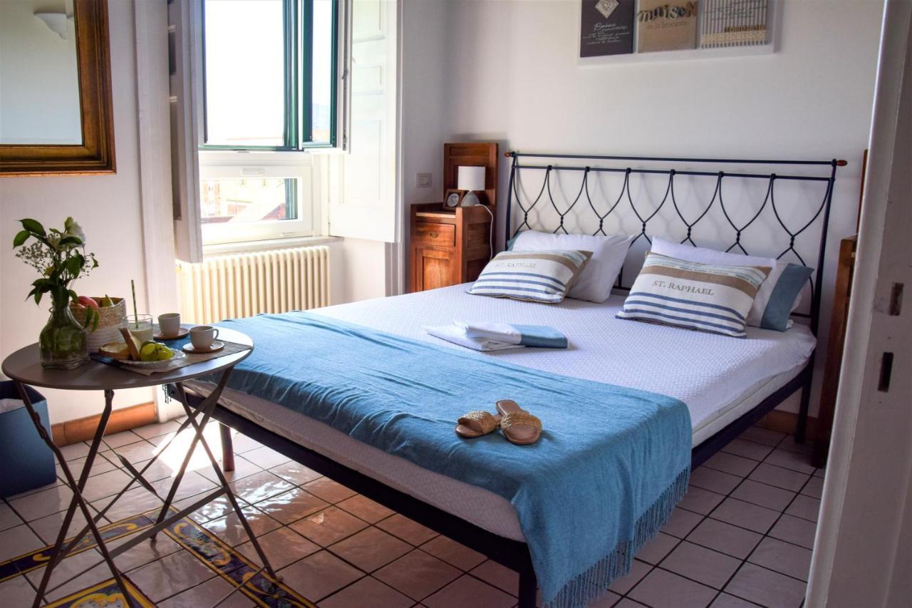 Acquablu Charme Suites - B&B 萨莱诺 外观 照片