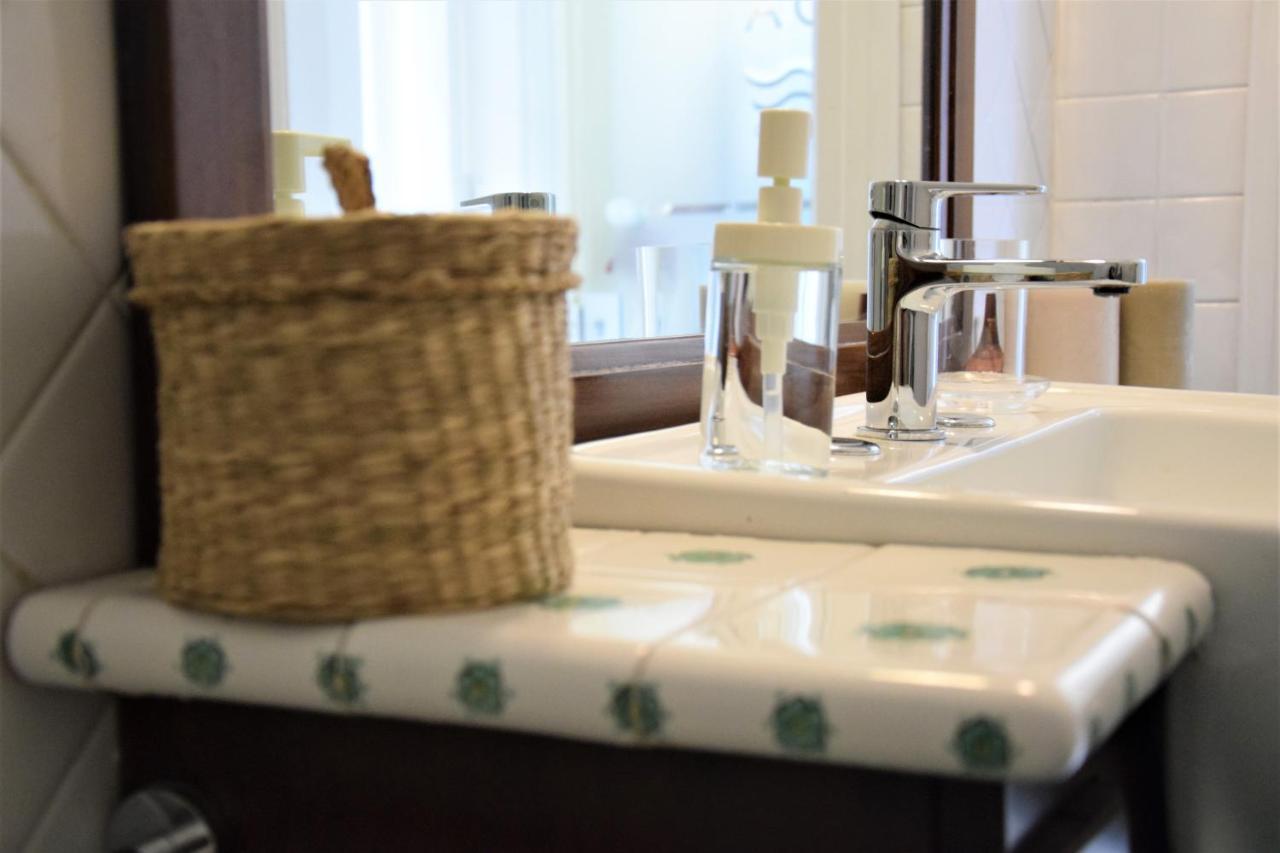 Acquablu Charme Suites - B&B 萨莱诺 外观 照片